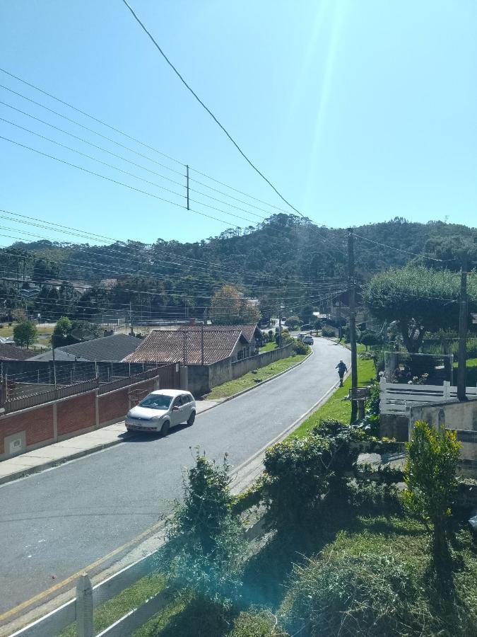 Chalé Chale Casa Amarela *